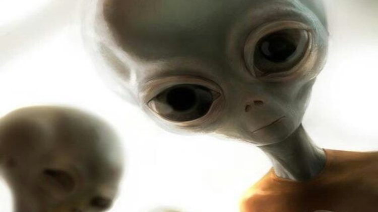 Implantes alienígenas. Dr. Roger Leir